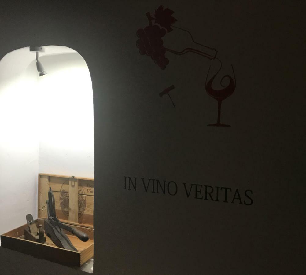 Ca' Del Borgo Hotel Venosa Bagian luar foto
