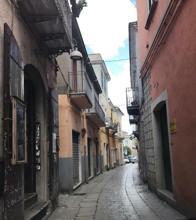Ca' Del Borgo Hotel Venosa Bagian luar foto