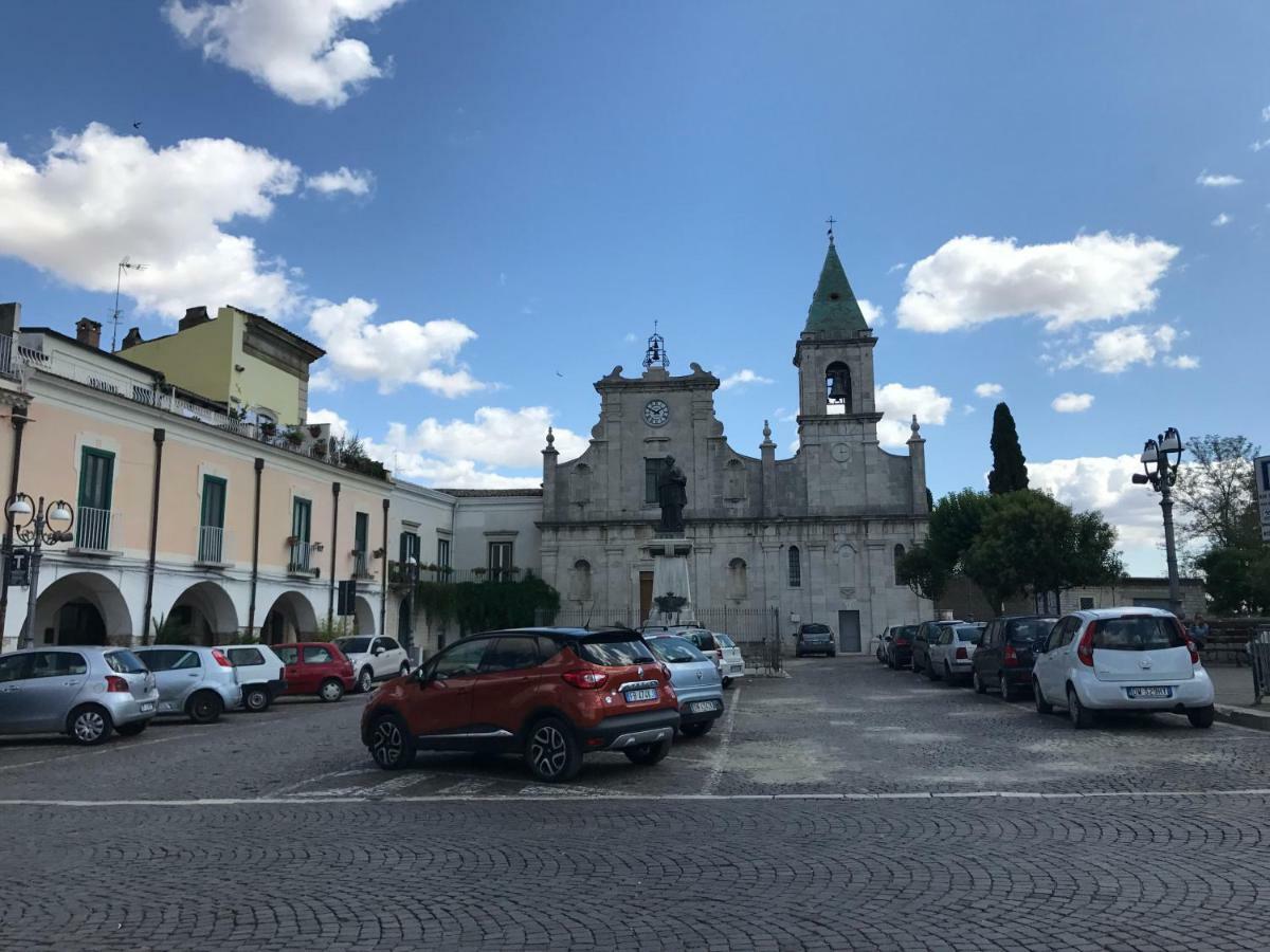 Ca' Del Borgo Hotel Venosa Bagian luar foto