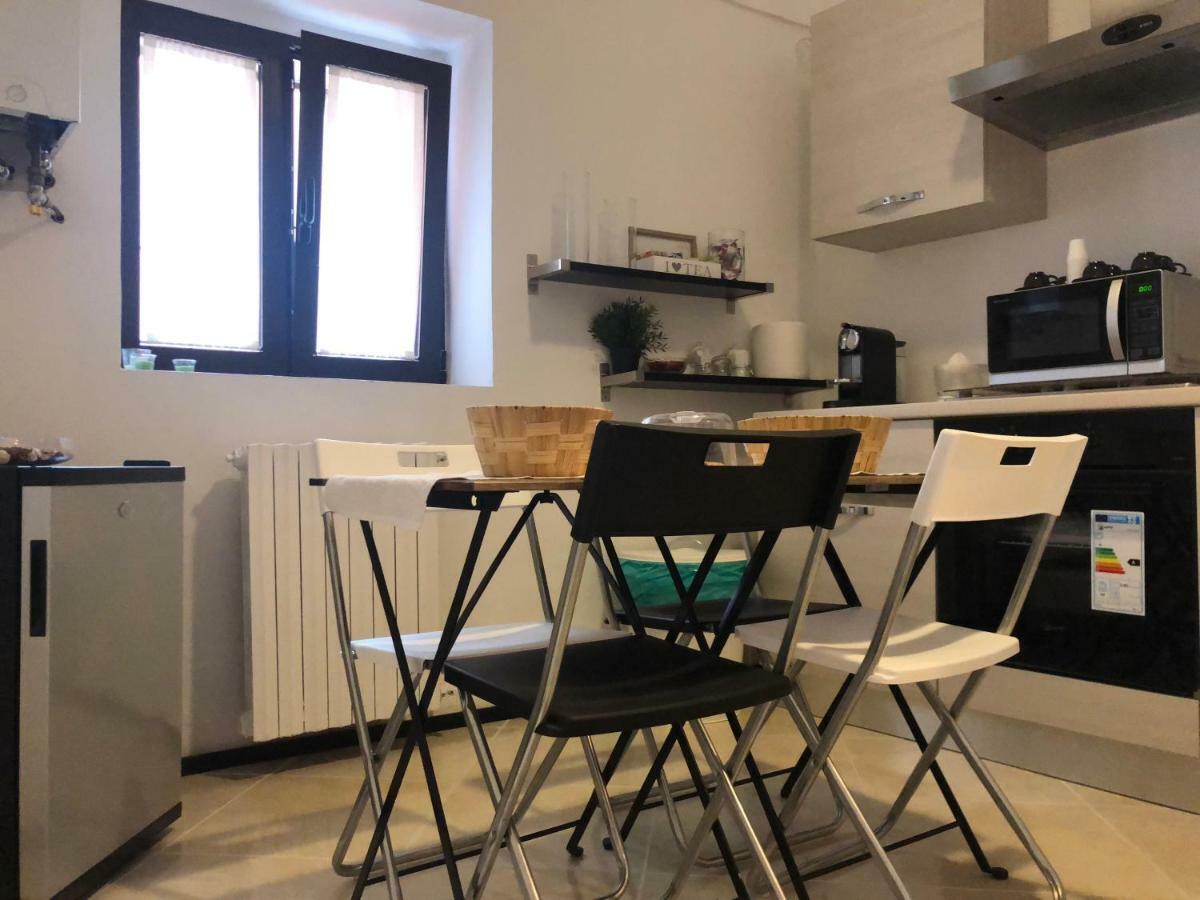 Ca' Del Borgo Hotel Venosa Bagian luar foto