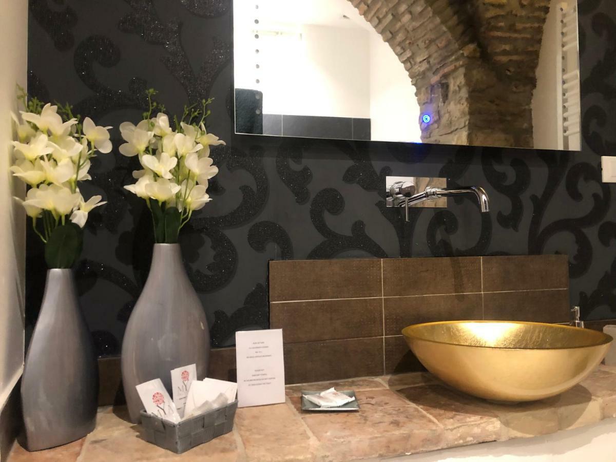 Ca' Del Borgo Hotel Venosa Bagian luar foto