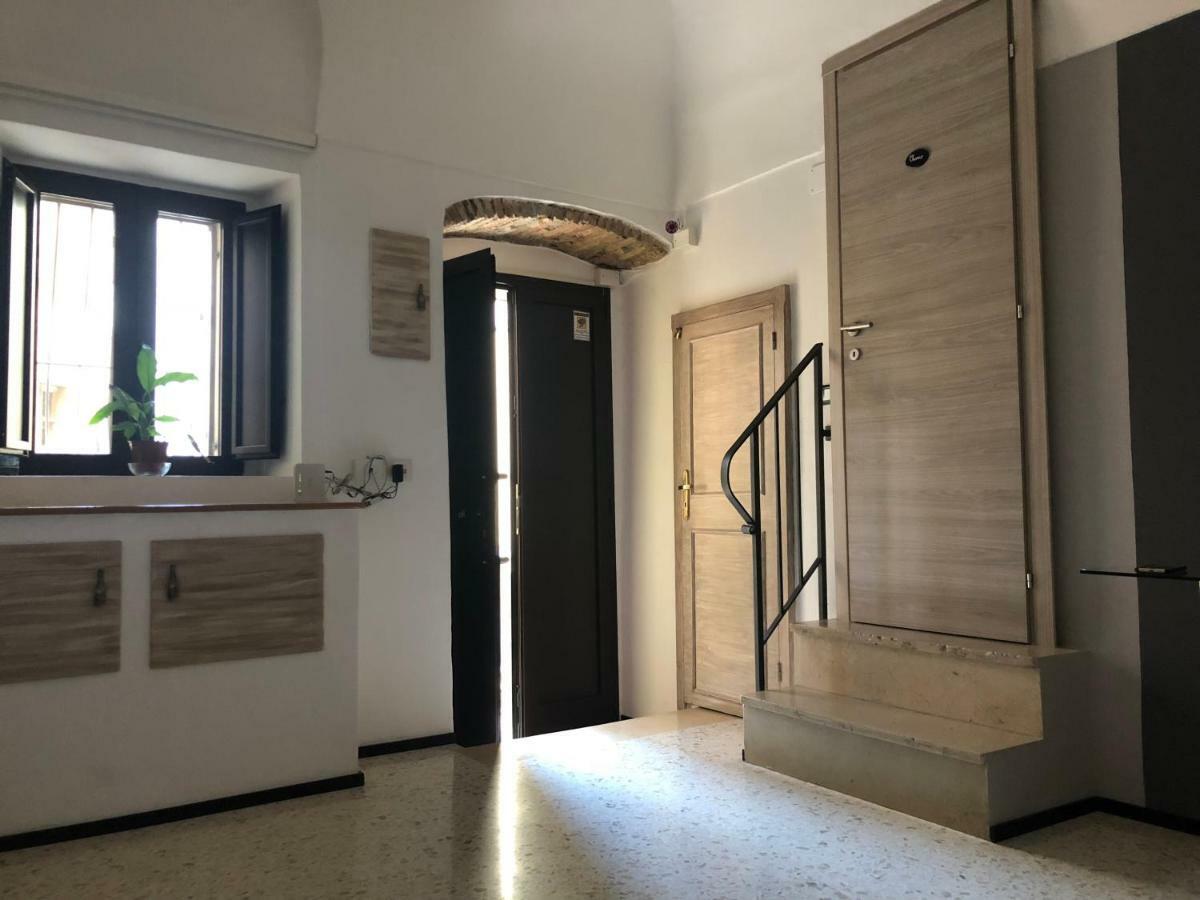 Ca' Del Borgo Hotel Venosa Bagian luar foto